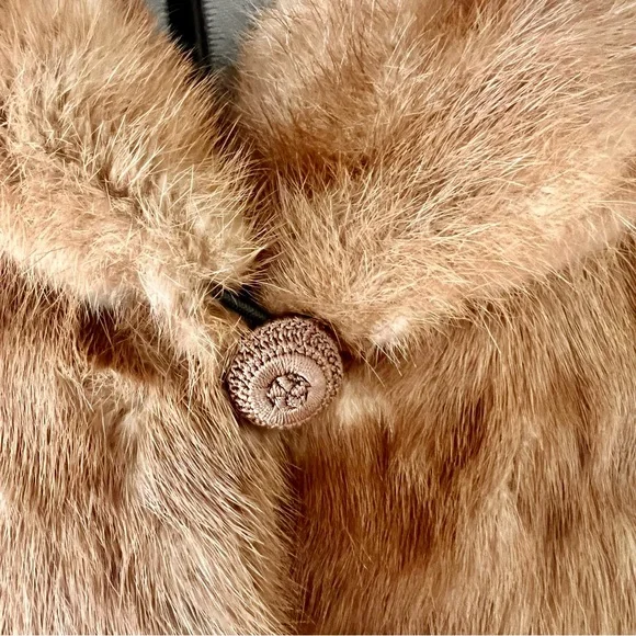 Luxury Kimble Furs Genuine Mink Fur Brown Crop Short Coat, Mint Vintage Size M